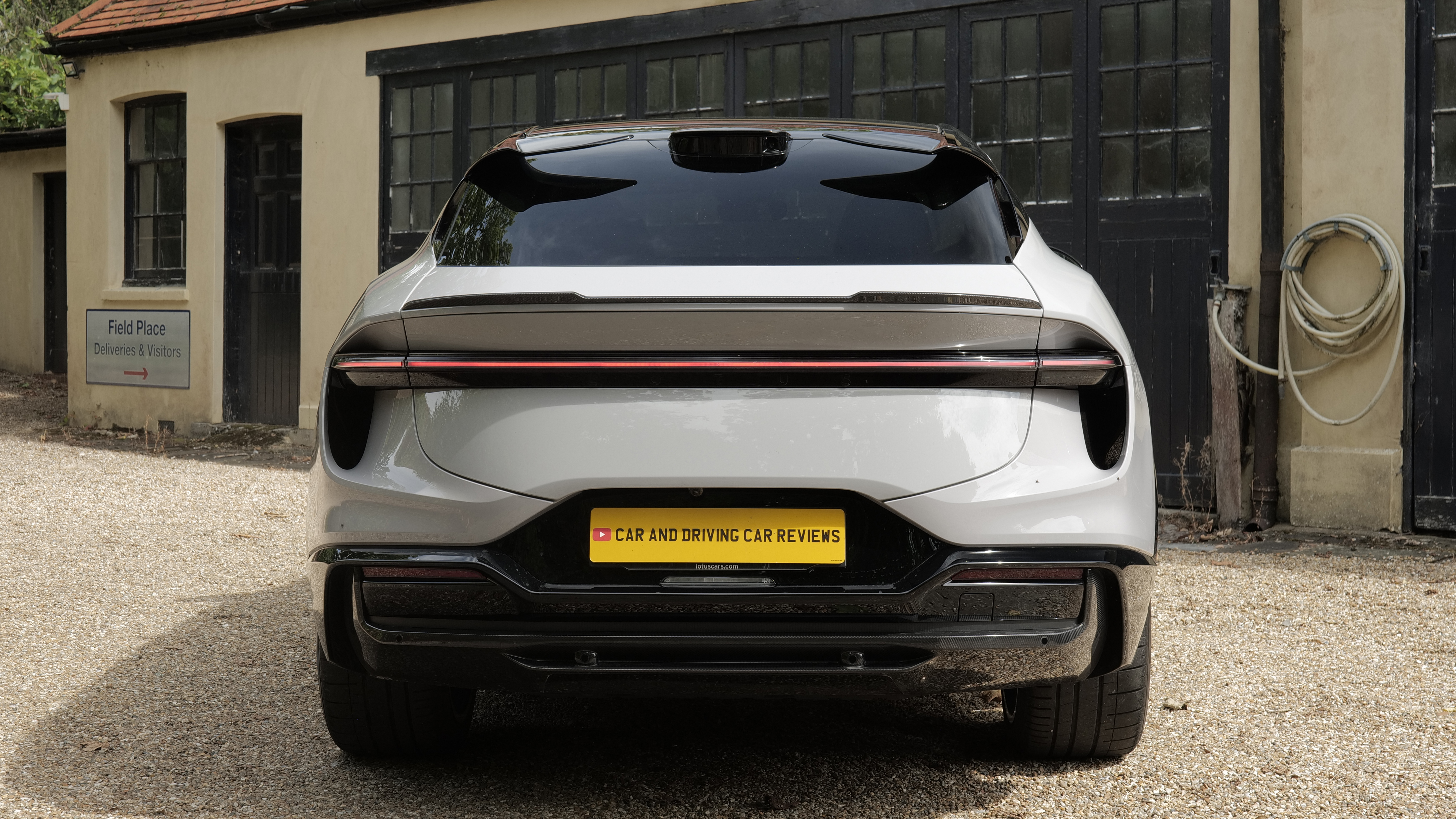 LOTUS ELETRE ESTATE 450kW 600 112kWh 5dr Auto